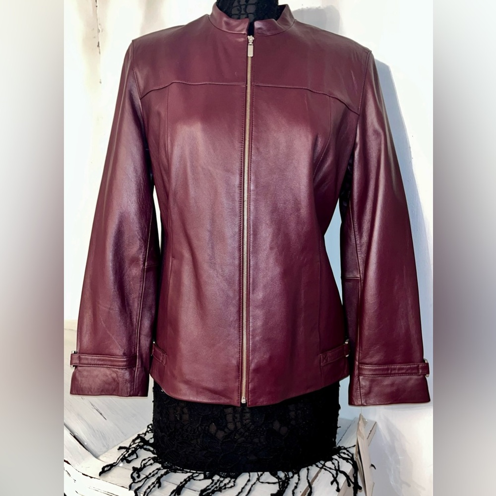 NWT Terry Lewis Women's eggplant purple Leather Jacket medium